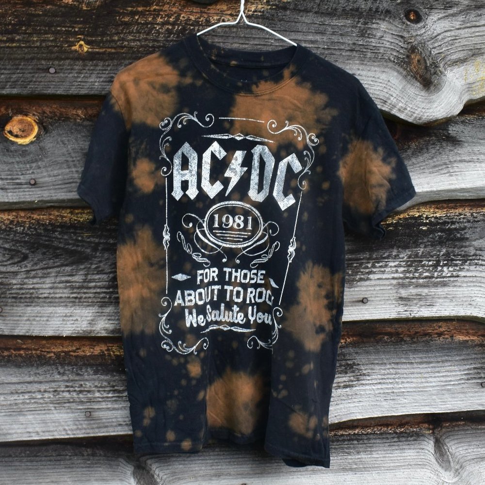 AC DC Tie-dye For those about to rock Band Tee M